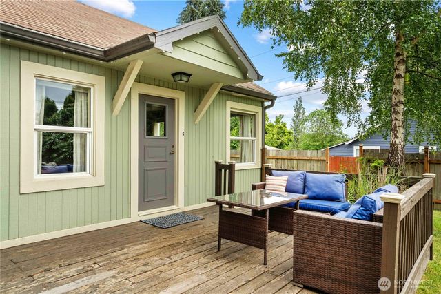 1 E McGill Avenue, Everett, WA 98208