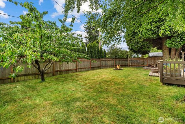 1 E McGill Avenue, Everett, WA 98208