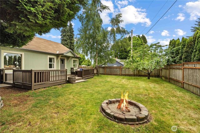 1 E McGill Avenue, Everett, WA 98208