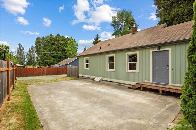 1 E McGill Avenue, Everett, WA 98208