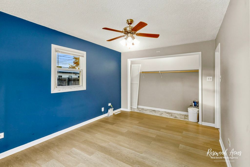 Image 16 of property listing at 453 S Dearborn Avenue, Bradley, IL 60915