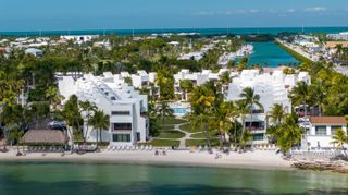 601 W Ocean Dr # 411C, Key Colony, FL 33051