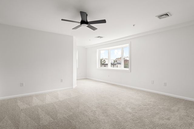24 Glenwood Avenue 3, Walpole, MA 02081