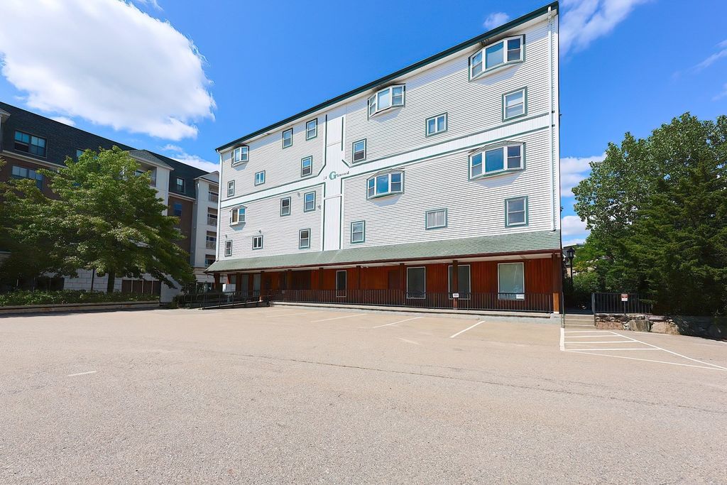 24 Glenwood Avenue 3, Walpole, MA 02081