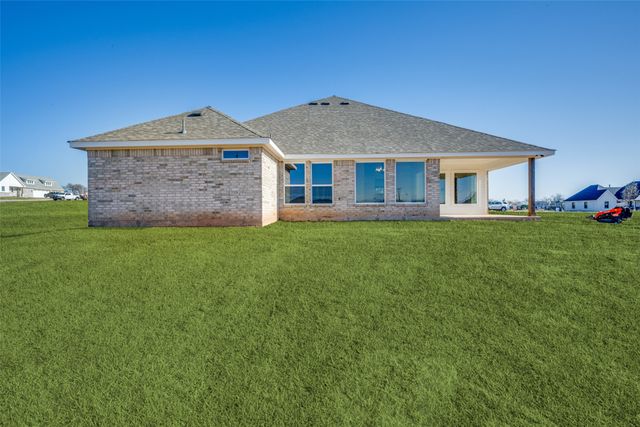104 Ranchview, Valley View, TX 76272