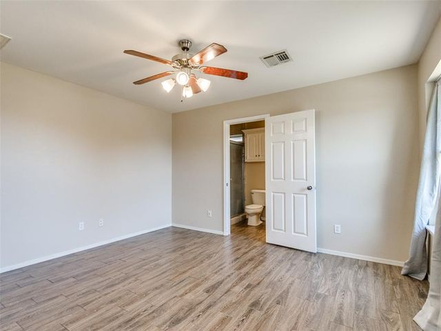 421 Madison Place Drive, Moore, OK 73160