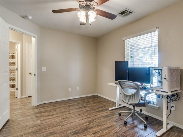 421 Madison Place Drive, Moore, OK 73160