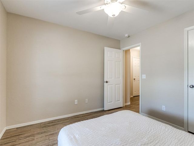 421 Madison Place Drive, Moore, OK 73160