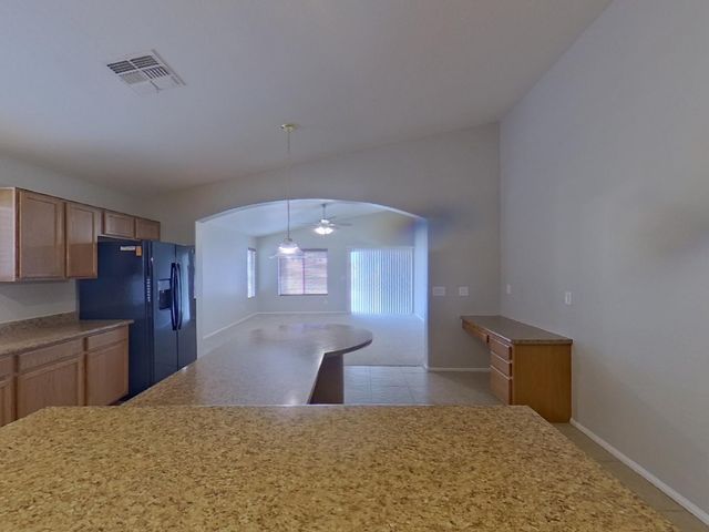 41334 W Hayden Drive, Maricopa, AZ 85138