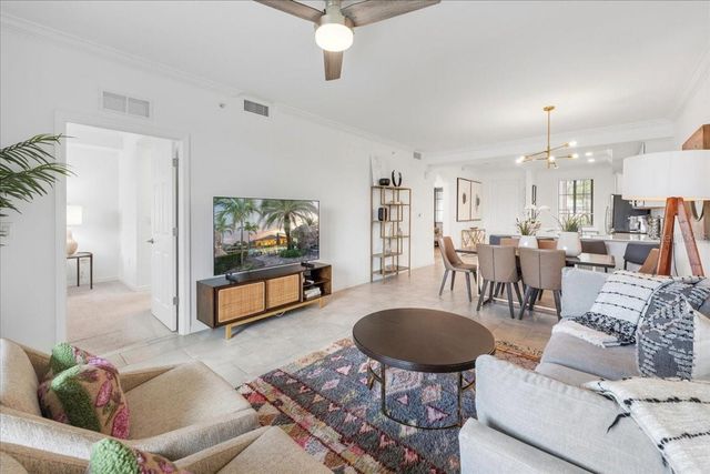 18008 GAWTHROP DRIVE 104, Bradenton, FL 34211