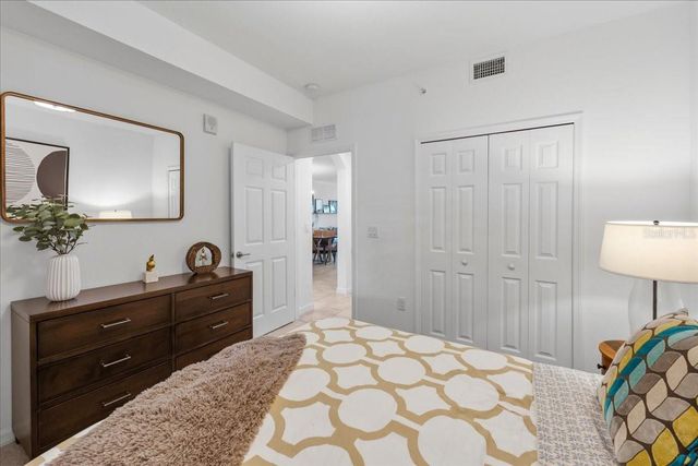 18008 GAWTHROP DRIVE 104, Bradenton, FL 34211