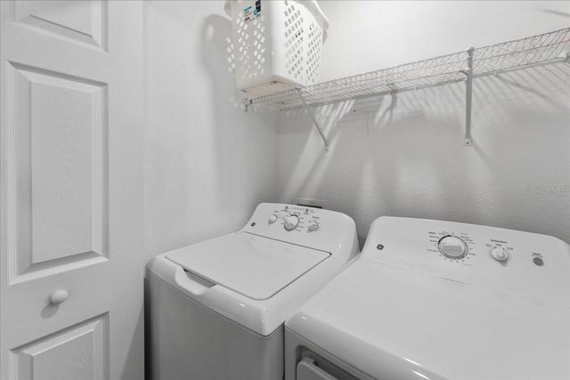 18008 GAWTHROP DRIVE 104, Bradenton, FL 34211