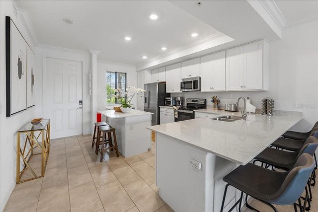 18008 GAWTHROP DRIVE 104, Bradenton, FL 34211