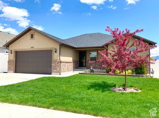 12137 S BLACK POWDER DR, Herriman, UT 84096