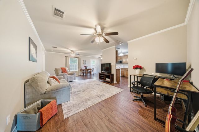 402 Robertson Street, Collinsville, TX 76233