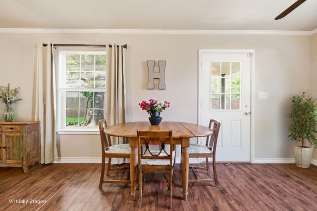 402 Robertson Street, Collinsville, TX 76233