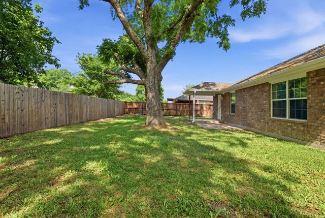 402 Robertson Street, Collinsville, TX 76233