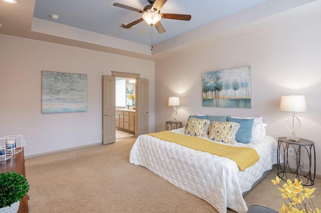 27 S Mews Wood Court, The Woodlands, TX 77381