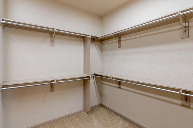 27 S Mews Wood Court, The Woodlands, TX 77381