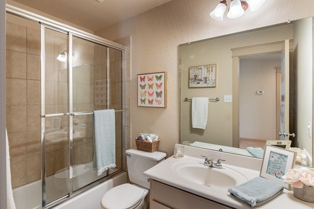 27 S Mews Wood Court, The Woodlands, TX 77381
