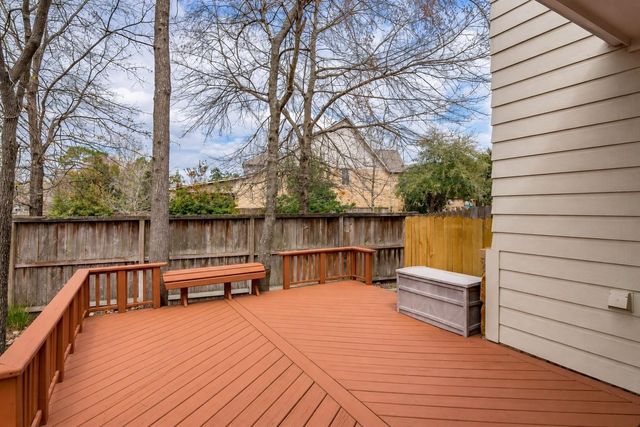 27 S Mews Wood Court, The Woodlands, TX 77381