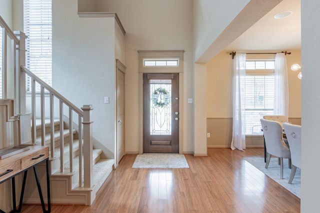 27 S Mews Wood Court, The Woodlands, TX 77381