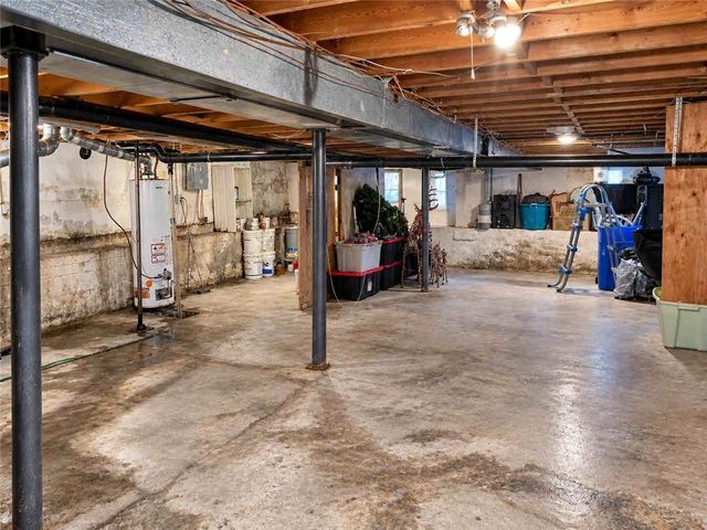 5904 E 84th Street, Kansas City, MO 64138