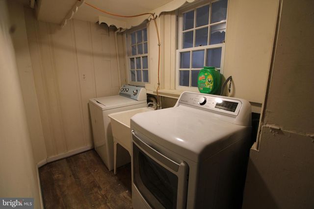 303 COMMONWEALTH AVE, Alexandria, VA 22301