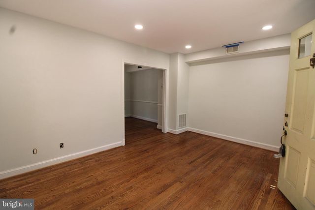 303 COMMONWEALTH AVE, Alexandria, VA 22301