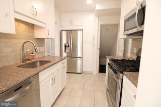 303 COMMONWEALTH AVE, Alexandria, VA 22301