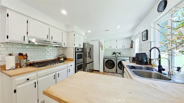 11014 Tinker Ave, Tujunga, CA 91042