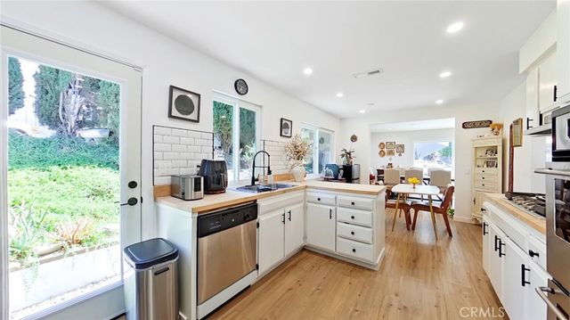 11014 Tinker Ave, Tujunga, CA 91042