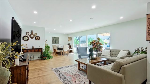 11014 Tinker Ave, Tujunga, CA 91042