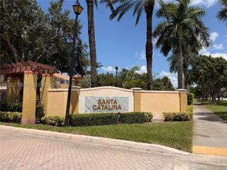 102 S Santa Catalina Cir 102, North Lauderdale, FL 33068