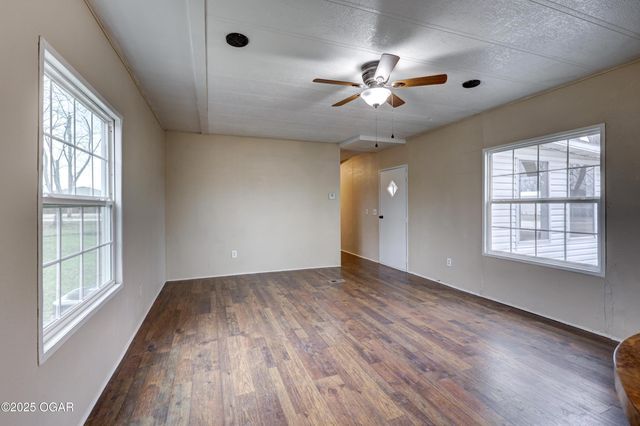 820 E Fountain Road, Joplin, MO 64804