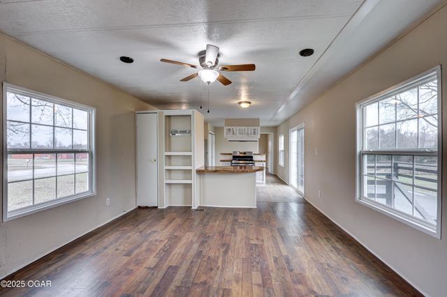 820 E Fountain Road, Joplin, MO 64804