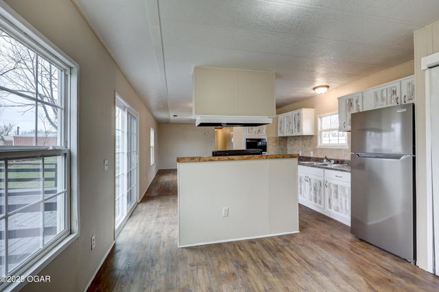 820 E Fountain Road, Joplin, MO 64804