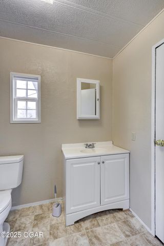 820 E Fountain Road, Joplin, MO 64804