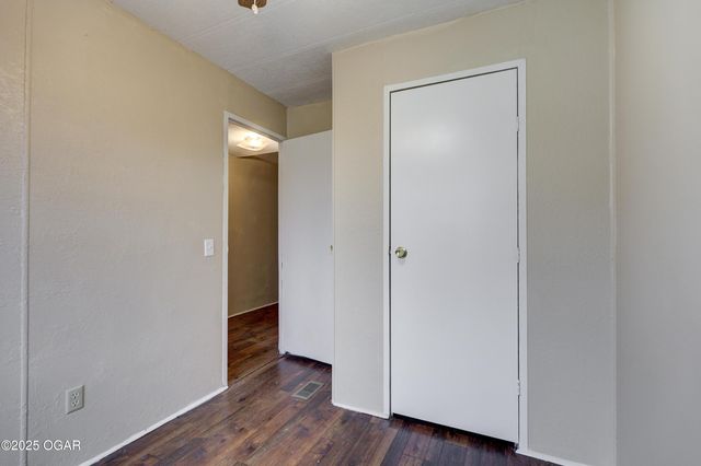 820 E Fountain Road, Joplin, MO 64804