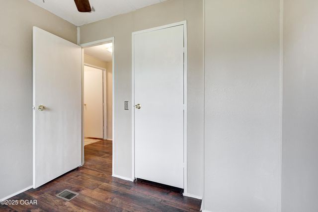 820 E Fountain Road, Joplin, MO 64804