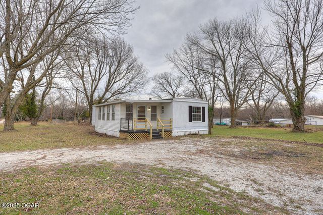 820 E Fountain Road, Joplin, MO 64804