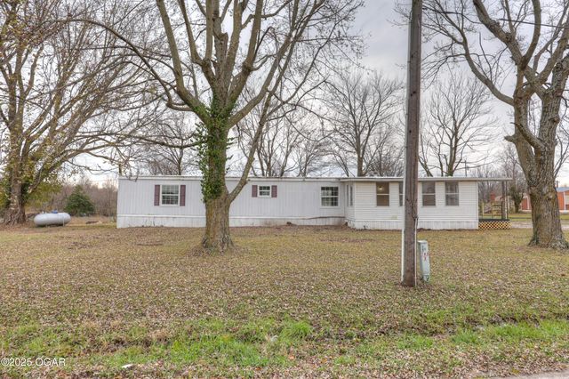 820 E Fountain Road, Joplin, MO 64804