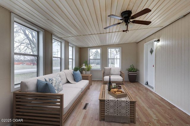 820 E Fountain Road, Joplin, MO 64804