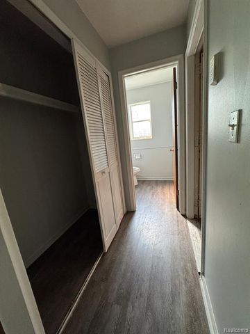 3301 Wolcott Street, Flint, MI 48504