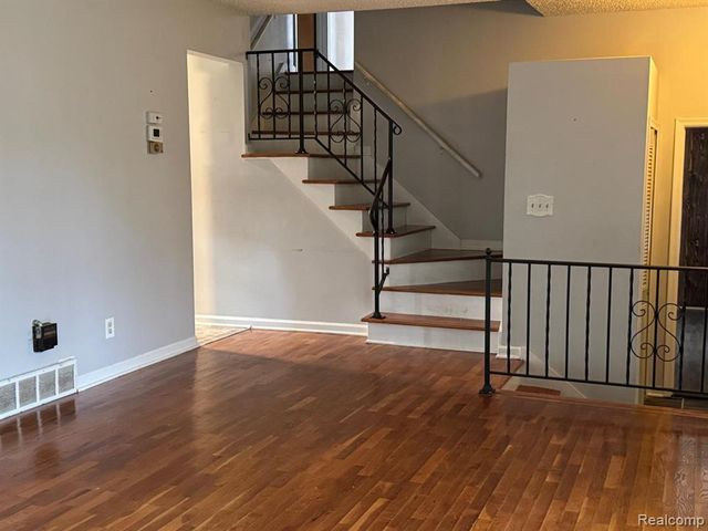 3301 Wolcott Street, Flint, MI 48504