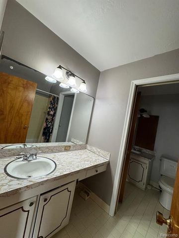 3301 Wolcott Street, Flint, MI 48504