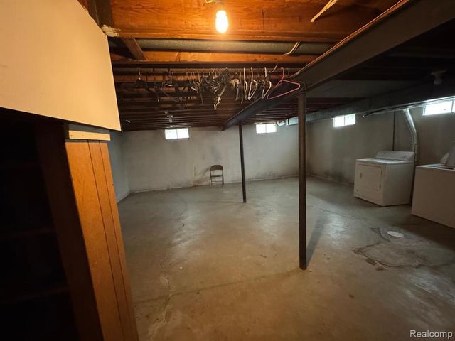 3301 Wolcott Street, Flint, MI 48504
