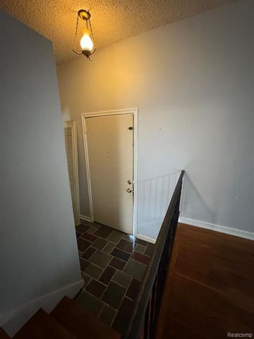 3301 Wolcott Street, Flint, MI 48504
