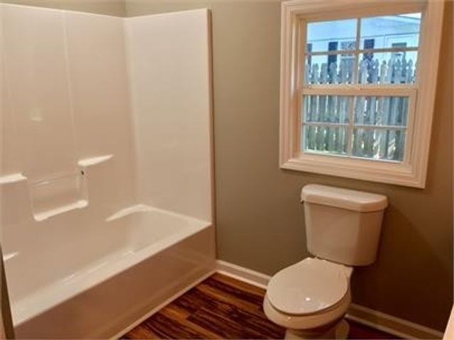 1015 Hills Chapel Rd, Manchester, TN 37355