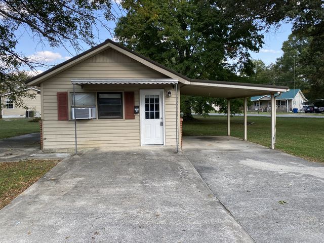 1015 Hills Chapel Rd, Manchester, TN 37355